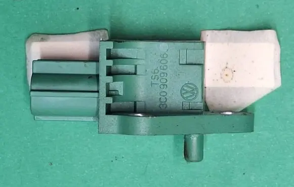 Airbag deployment crash/impact sensor