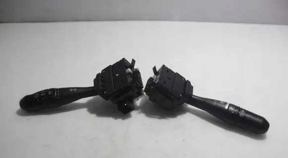 Mitsubishi Colt Light switch