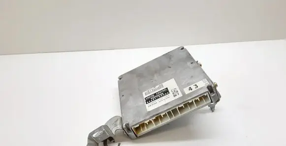 Toyota Avensis Verso Engine control unit/module 8966144300 1758005121