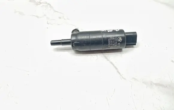 BMW 5 F10 F11 Headlight washer pump 7217792 3323525