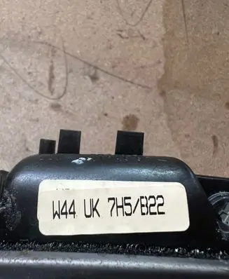 Audi A6 S6 C5 4B Rear door interior handle W44UK7H5/B22