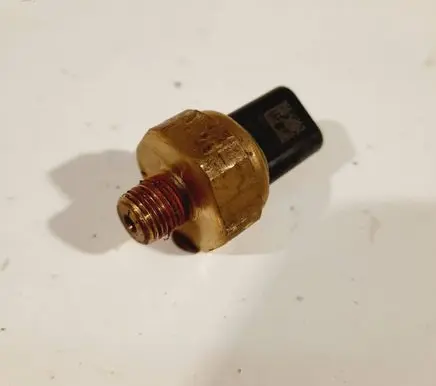 Chrysler Pacifica Oil pressure sensor 68334877AA 8345A1X14