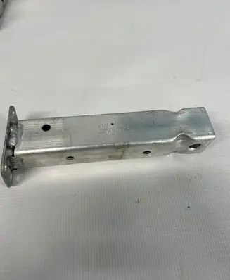 Audi Q7 4M Radiator support slam panel bracket 4m0802038a