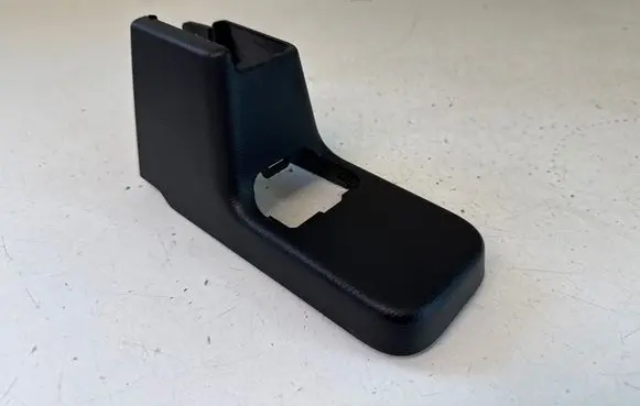 Dodge RAM Seat trim 61868AH 6007832 SLY2110233