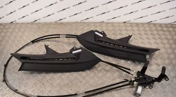 BMW 5 G30 G31 Other trunk/boot trim element 7385490 7385489