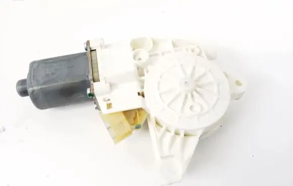 Mercedes-Benz ML W164 Front door window regulator motor A2518200742