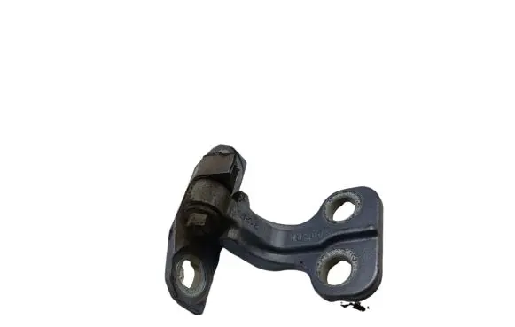 Land Rover Freelander 2 - LR2 Front door upper hinge C8P5D06W50