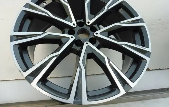 BMW X7 G07 R22 alloy rim 8074222