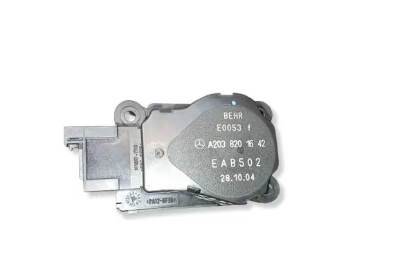 Mercedes-Benz CLK A209 C209 Air flap motor/actuator A2038201642