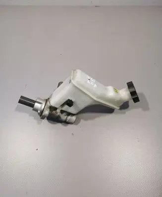 Hyundai ix35 Master brake cylinder