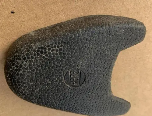 Mercedes-Benz W123 Seat belt trim 0008680430