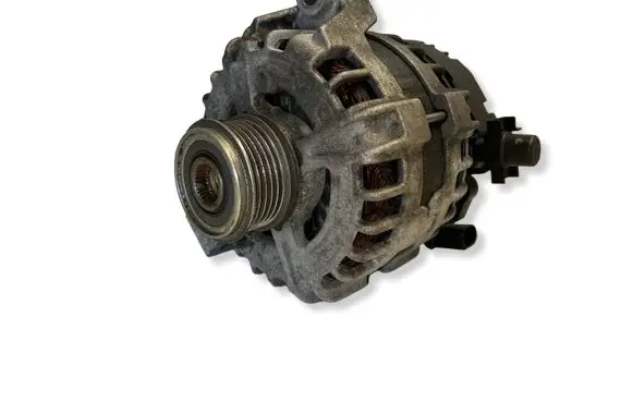 Volvo V40 Generator/alternator 31288880