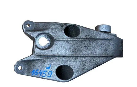 BMW 5 F10 F11 Engine mounting bracket 22116781227 6781227 AC46000DF
