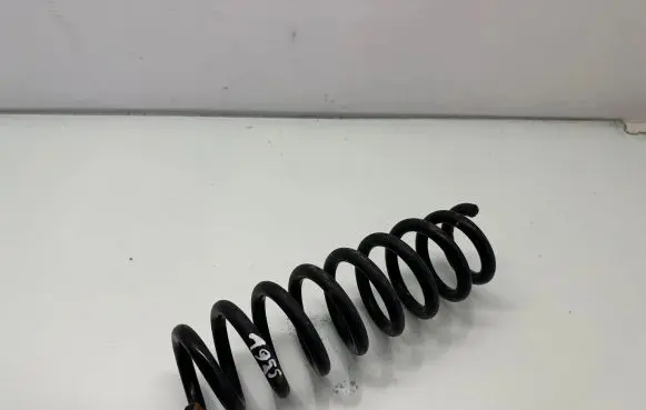 BMW 1 E81 E87 Rear coil spring A0030000