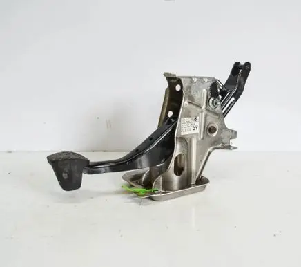 Volkswagen Caddy Brake pedal 1T1721057K
