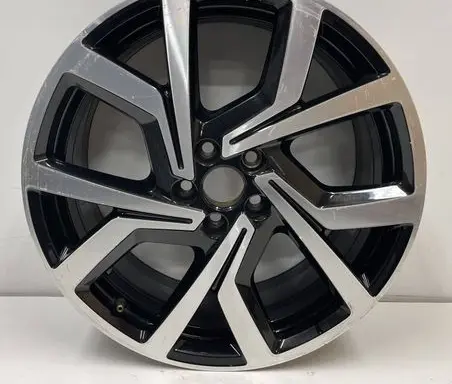 Volkswagen Polo VI R18 alloy rim 2G0601025AC
