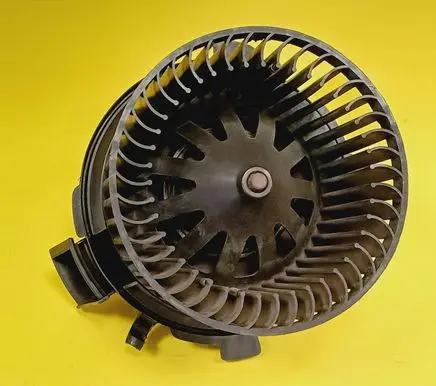 Peugeot 206 Heater fan/blower 6424501