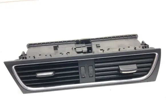 Audi A5 8T 8F Dashboard side air vent grill/cover trim 8T1820951
