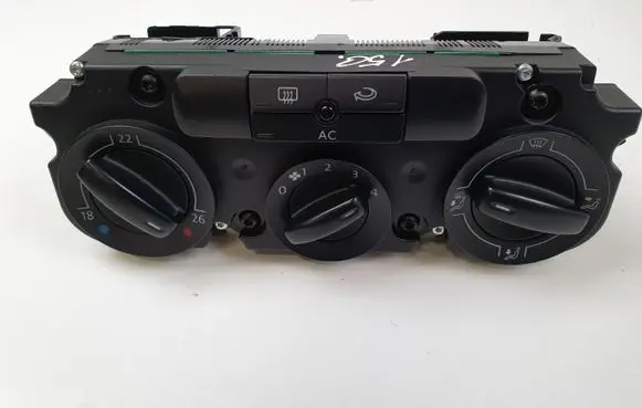 Volkswagen Golf V Climate control unit 1K2820045B