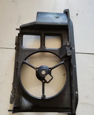 Peugeot 206 Radiator support slam panel 31000111