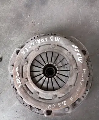 Mercedes-Benz Sprinter W901 W902 W903 W904 Flywheel M2403
