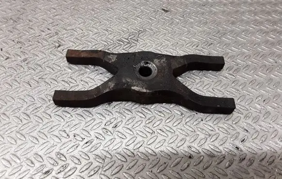 Ford Transit Fuel Injector clamp holder 