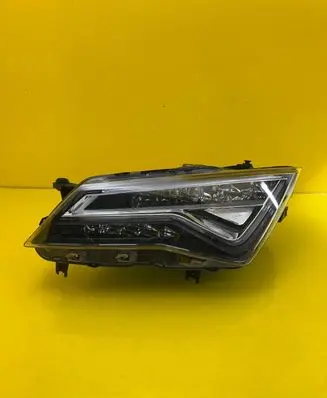 Seat Ateca Headlight/headlamp 576941773A