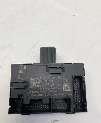 Volkswagen Golf VII Door control unit/module 5Q4959592C