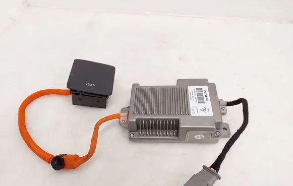 Citroen Berlingo Voltage converter inverter 9820452180 202002130147