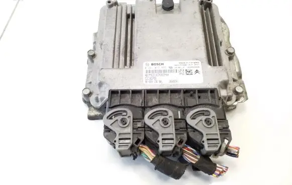 Citroen C-Crosser Engine control unit/module 0281016895 9666913680
