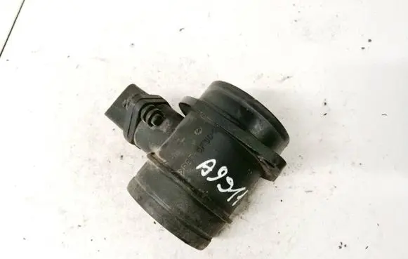 Skoda Octavia Mk2 (1Z) Mass air flow meter 0281002531 038906461B