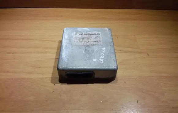 Renault Laguna I ABS control unit/module 7700829234 607260048