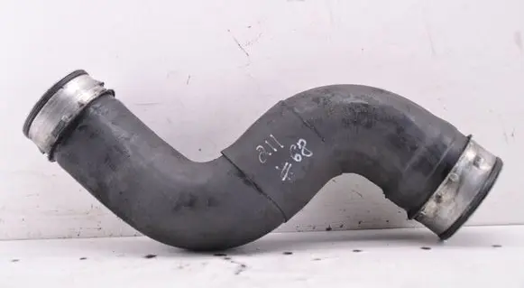 Intercooler hose/pipe