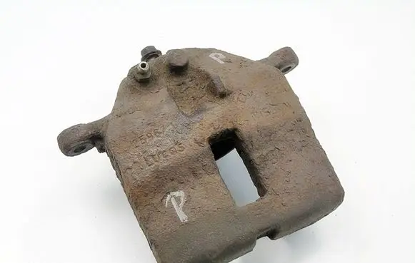 Nissan Almera Tino Front brake caliper