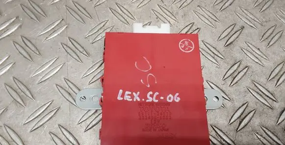 Lexus SC 430 Gateway control module 8911124010