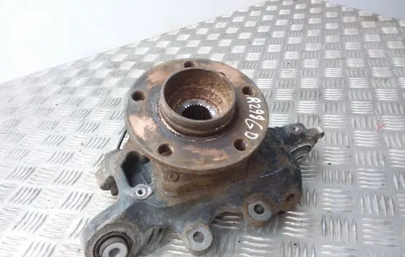 BMW X3 F25 Rear wheel hub spindle/knuckle 6790498