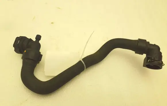 Citroen C4 III e-C4 Engine coolant pipe/hose