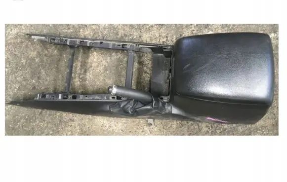 KIA Sorento Armrest