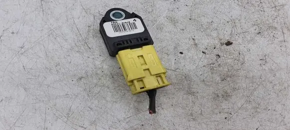 Lexus IS 220D-250-350 Airbag deployment crash/impact sensor 898310W040