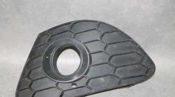 Alfa Romeo Giulietta Front fog light trim/grill 156085908