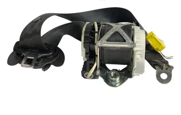 Volkswagen PASSAT B6 Front seatbelt 3C1857705F 1T0857731