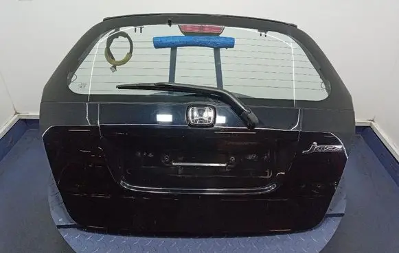Tailgate/trunk/boot lid
