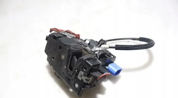 Skoda Fabia Mk2 (5J) Front door lock