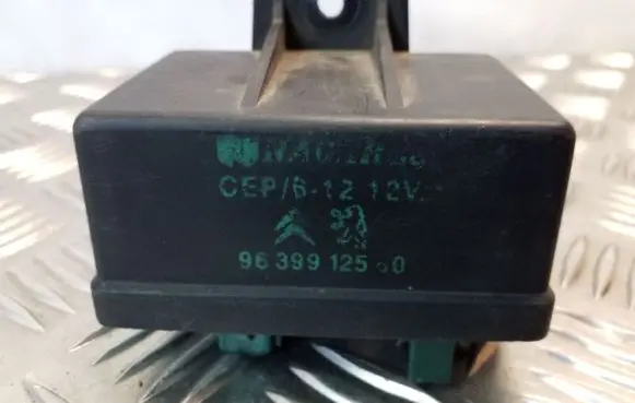 Fiat Ulysse Glow plug pre-heat relay 9639912580