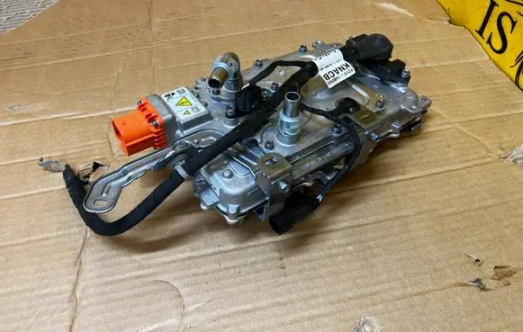 Ford Kuga III Voltage converter inverter PZ1814G646AC PZ1814B227AC HU5A14B218AB