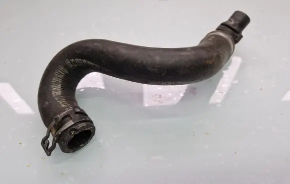 Mercedes-Benz E W211 Engine coolant pipe/hose A2118327094 A2118327094DBL