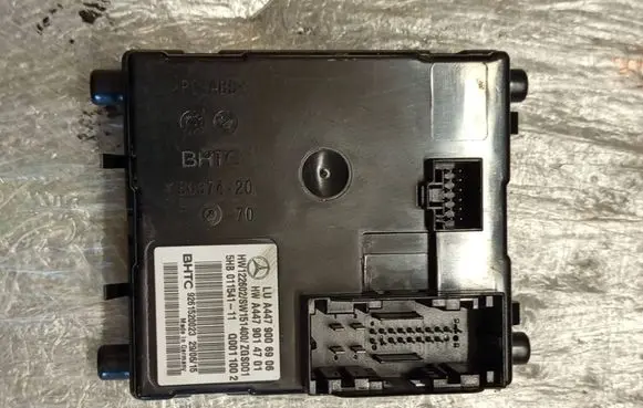 Mercedes-Benz V Class W447 Other control units/modules A4479006906 A4479014701 5HB01154111