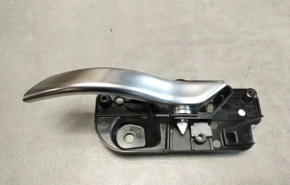 BMW 7 G11 G12 Front door interior handle 7398825 105844424
