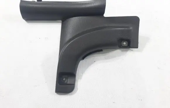 Hyundai Kona I Rear sill trim cover 85885K4000
