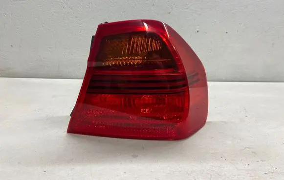 BMW 3 E90 E91 Rear/tail lights 6937458